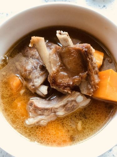 广式羊排汤的做法