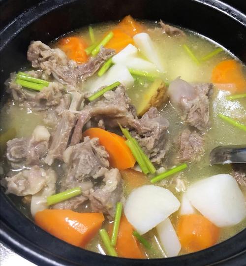 蔬菜羊肉汤